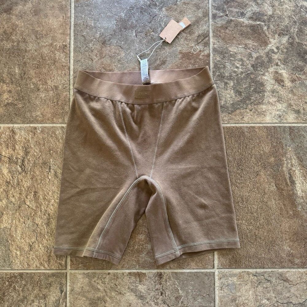 Skims Outdoor Seamed Bike Shorts Sepia Size Small